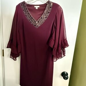 Elegant Burgundy Dress with Sequin Detail